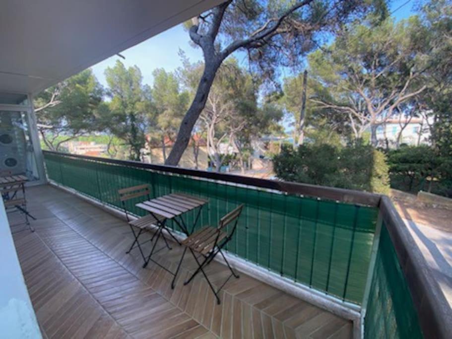 T2 Avec Clim Et Terrasse Vue Mer, Les Sablettes La Seyne-sur-Mer Luaran gambar